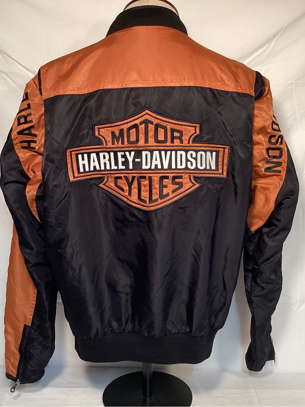 Men’s Harley-Davidson Motorcycle Embroidered Black and Orange Jacket Size Large